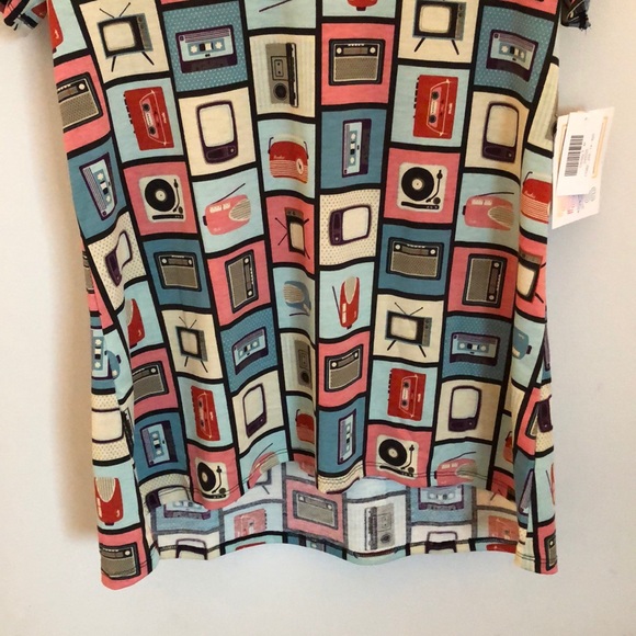 LuLaRoe Christy T - Picture 4 of 4